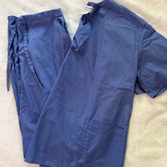 Blue Scrub Set - Picture 1 of 7